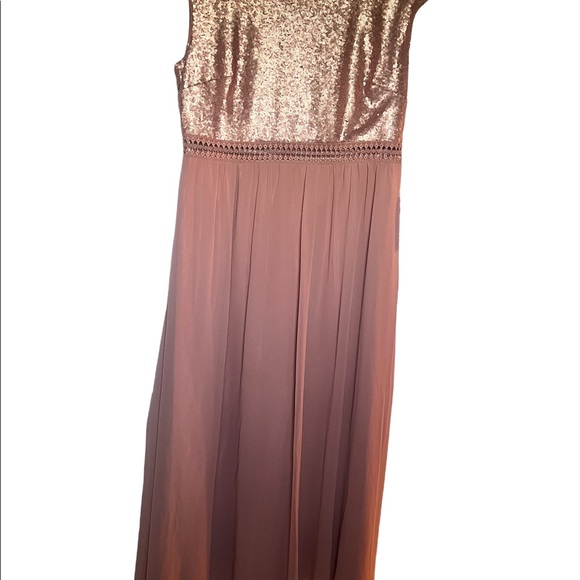 NWT Rose Gold Gown plus size - Picture 2 of 9